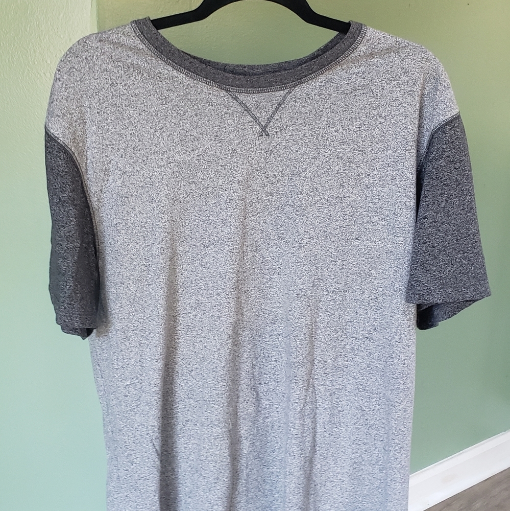 Baseball tee